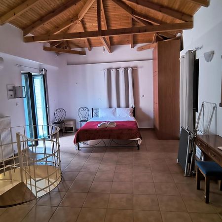 Ferienwohnung Frigano 2 Stoúpa Exterior foto